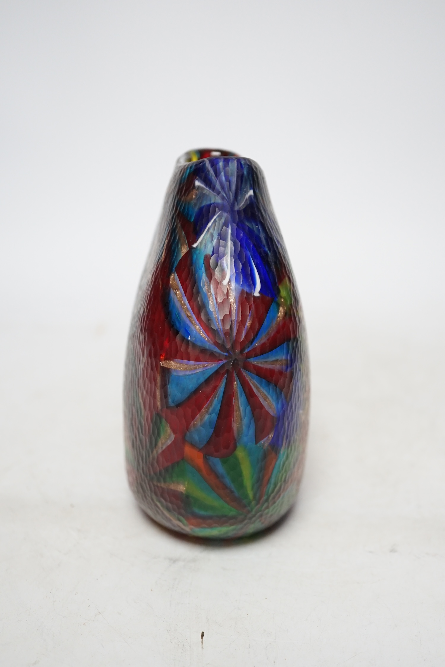 After Pollio Perelda (1915-1984). A Murano glass Murrine Stellato vase, with star shaped mosaic flowerhead, on a battuto ground, dated 2003, 15cms, Please note this lot attracts an additional import tax of 20% on the ham